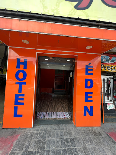 Hotel Éden