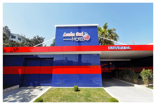 London Park Motel