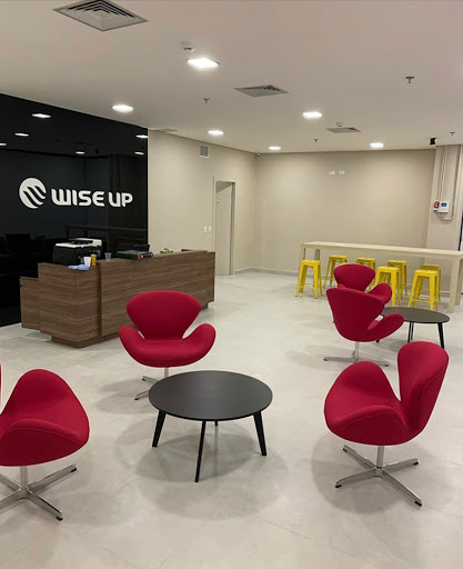 Wise Up Atrium Mall
