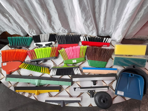 CARMONA CLEAN - Produtos de Limpeza