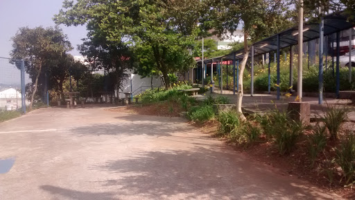 João Amazonas Centro Público Form Profissionais