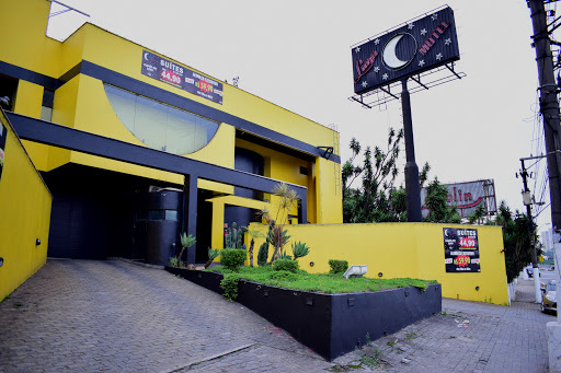 Luna Motel